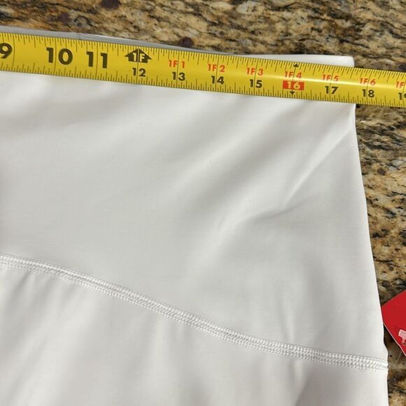 Spanx Women’s Booty Boost 7/8 Ultimate Opacity Leggings Size 2X - Picture 8 of 10